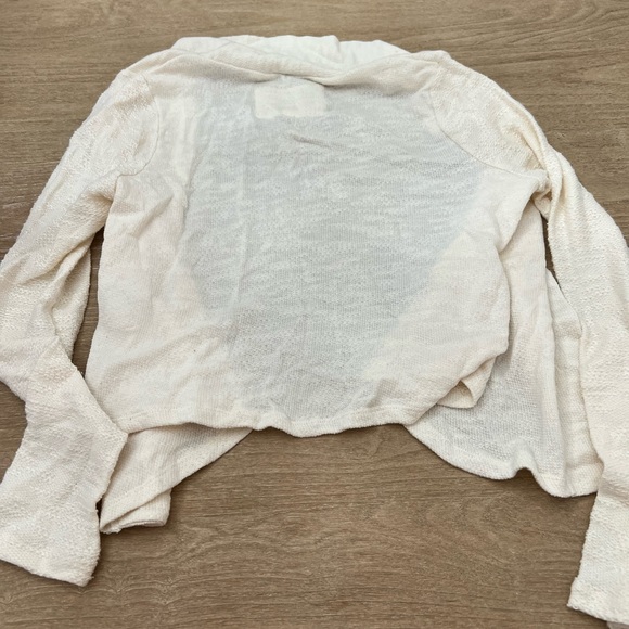 threads 4 thought cream Cardigan size small - Picture 3 of 5